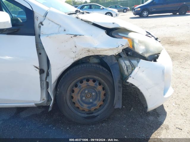 VNKKTUD36FA038337 Toyota YARIS L