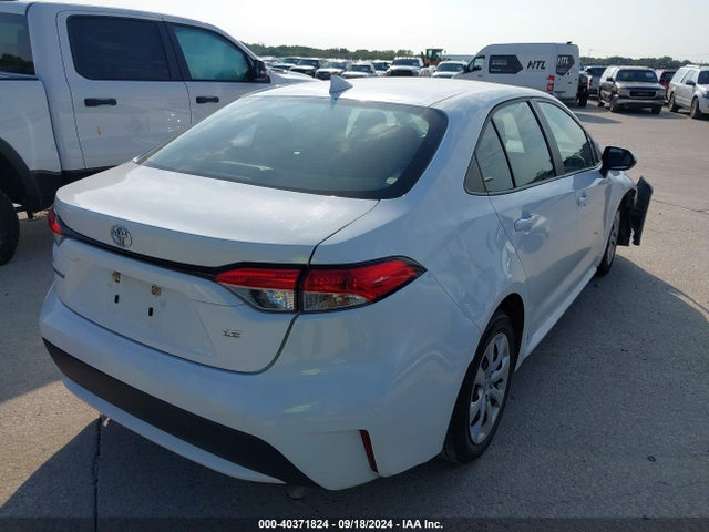 Toyota COROLLA LE 2022 5YFEPMAE7NP357434 Image 4