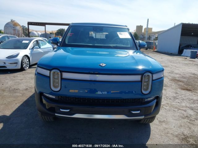 7PDSGABA1PN025608 Rivian R1s Adventure