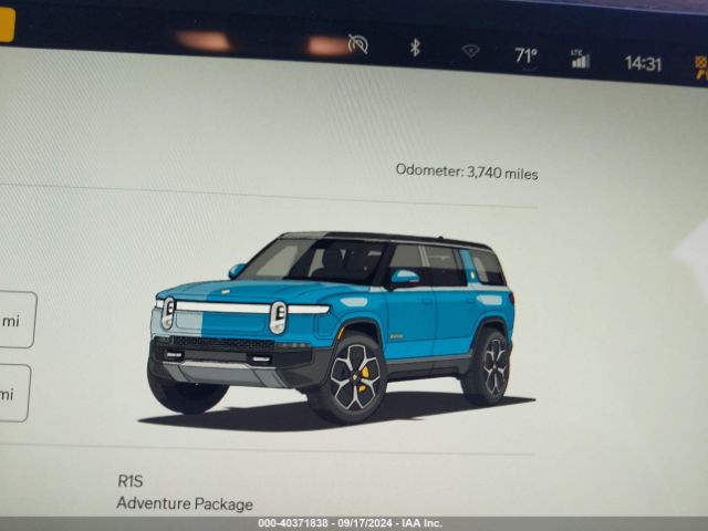 7PDSGABA1PN025608 Rivian R1s Adventure