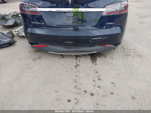 5YJSA1H22EFP66113 Tesla Model S P85d