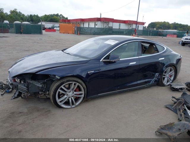 5YJSA1H22EFP66113 Tesla Model S P85d