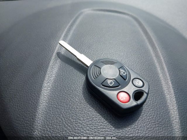 1FMCU9HD5JUA85484 Ford ESCAPE SEL
