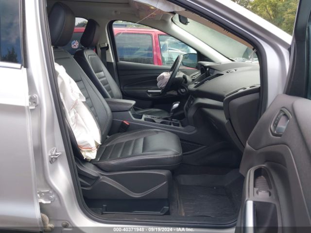 1FMCU9HD5JUA85484 Ford ESCAPE SEL