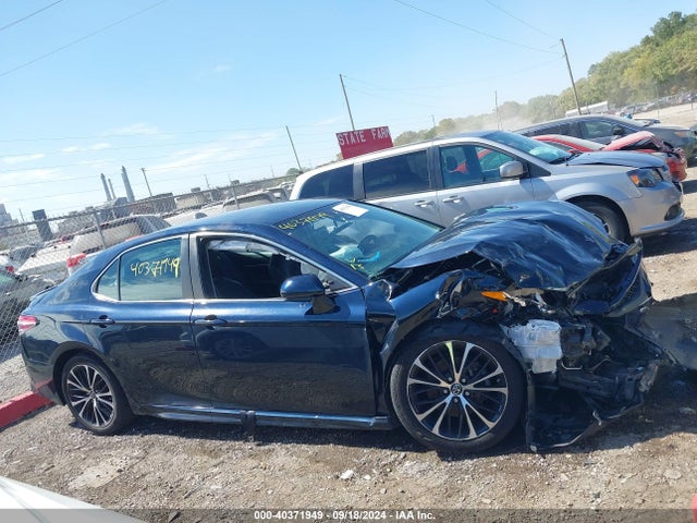 Toyota CAMRY SE 2018 4T1B11HK5JU556635 Image 13