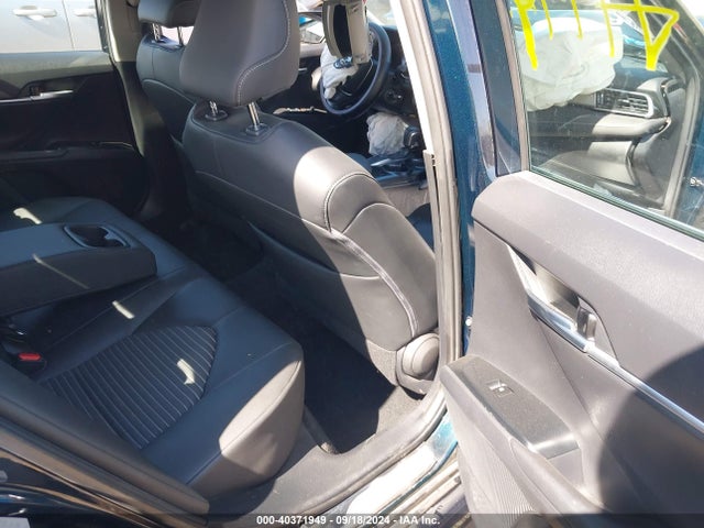 Toyota CAMRY SE 2018 4T1B11HK5JU556635 Image 8