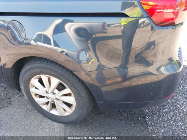 KNDMB5C1XF6045398 KIA SEDONA LX