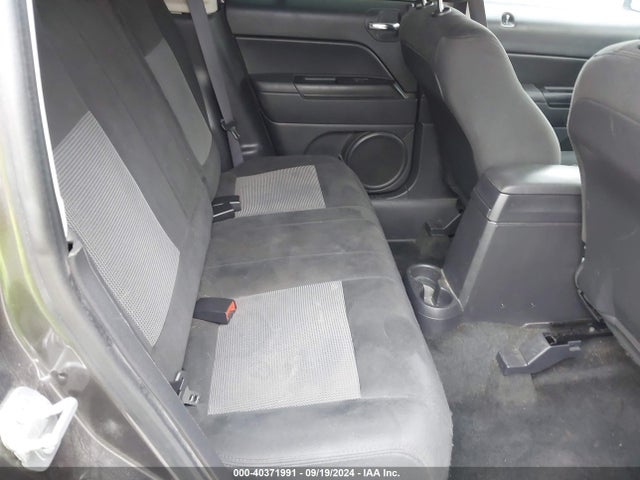 1C4NJPBBXHD120807 Jeep Patriot Sport Fwd