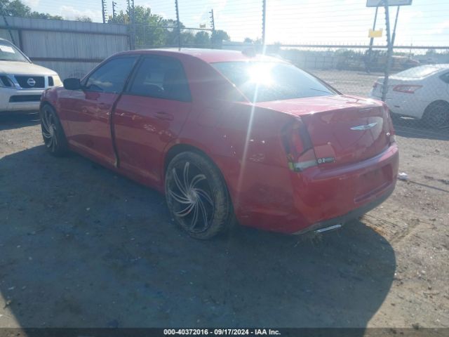 2C3CCABG0FH853981 Chrysler 300 300s