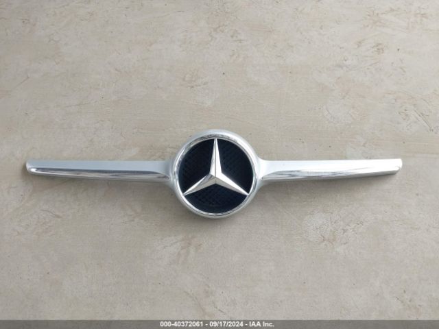 WDDSJ4GB5KN727392 Mercedes-Benz CLA 250 4MATIC