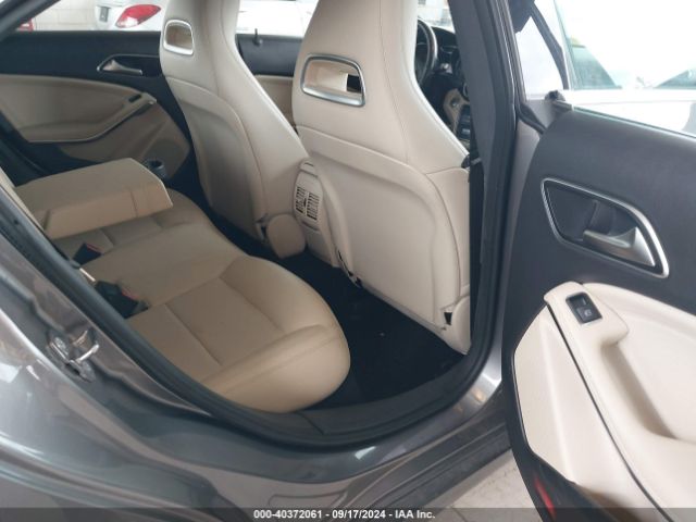 WDDSJ4GB5KN727392 Mercedes-Benz CLA 250 4MATIC