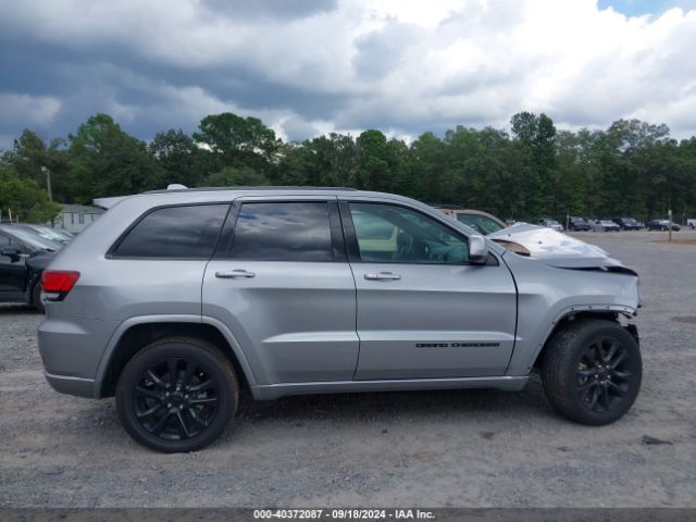 1C4RJEAG2MC638381 Jeep Grand Cherokee Laredo X 4x2