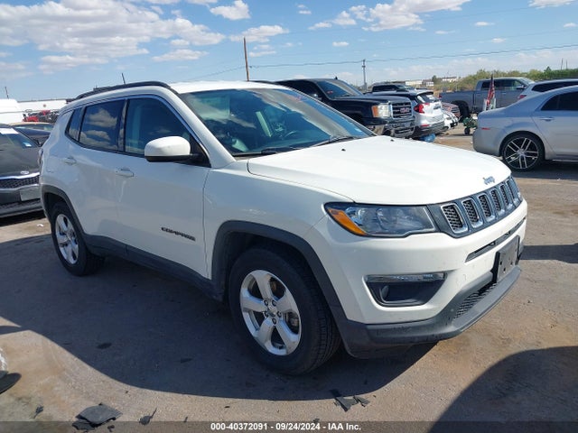 3C4NJCBB5JT248154 Jeep Compass Latitude Fwd