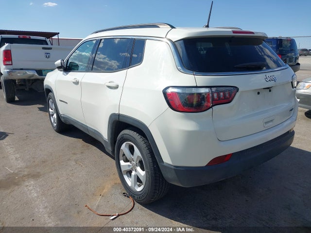 3C4NJCBB5JT248154 Jeep Compass Latitude Fwd