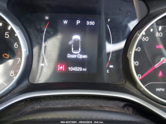 3C4NJCBB5JT248154 Jeep Compass Latitude Fwd