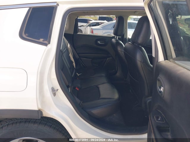 3C4NJCBB5JT248154 Jeep Compass Latitude Fwd