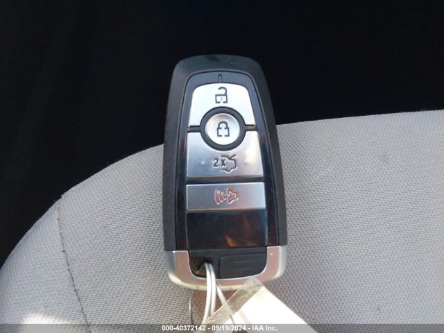 Ford FUSION SE 2020 3FA6P0HD9LR140717 Image 11