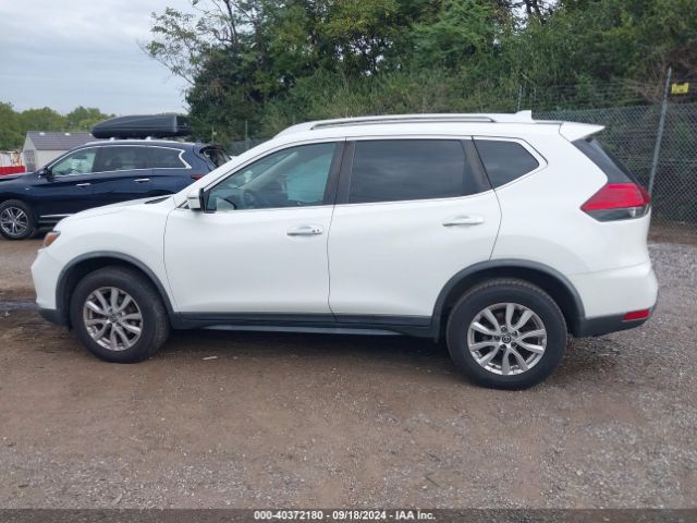 KNMAT2MV9HP604372 Nissan ROGUE SV