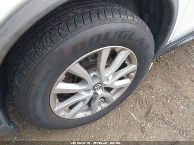 KNMAT2MV9HP604372 Nissan ROGUE SV