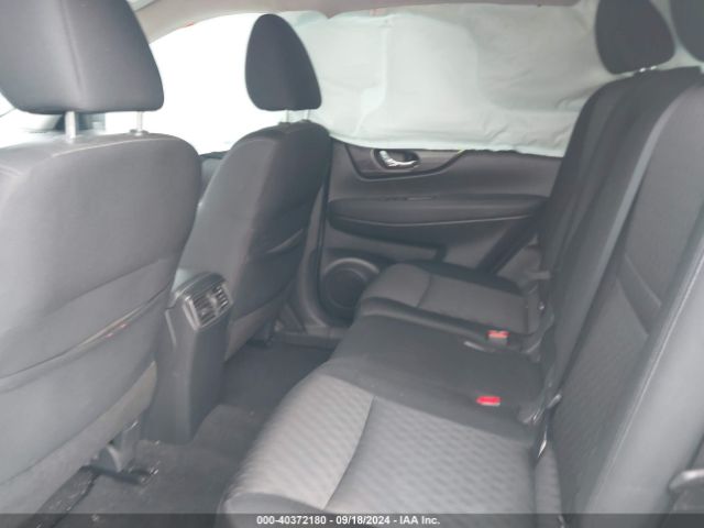 KNMAT2MV9HP604372 Nissan ROGUE SV