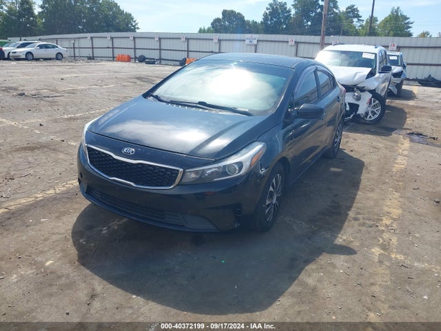 KIA FORTE LX 2018 3KPFK4A78JE244480 Image 2