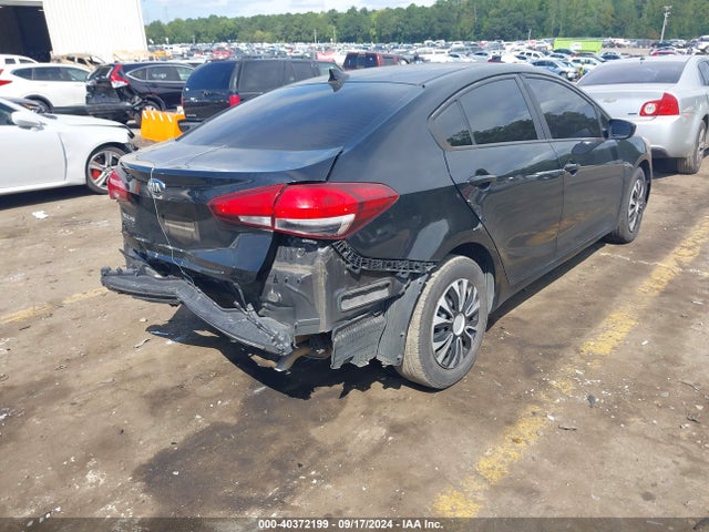 KIA FORTE LX 2018 3KPFK4A78JE244480 Image 4