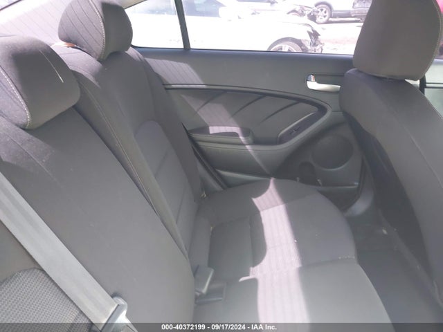 KIA FORTE LX 2018 3KPFK4A78JE244480 Image 8