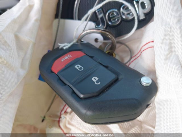1C6HJTAG9LL142337 Jeep Gladiator Sport S 4x4