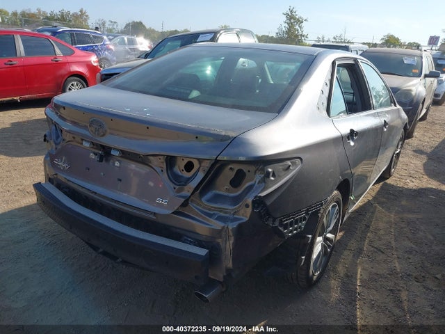 Toyota CAMRY SE 2015 4T1BF1FK8FU054388 Image 4
