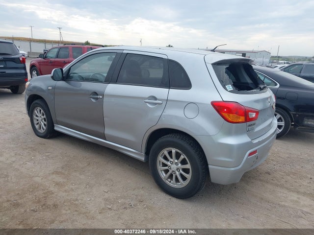 2011 MITSUBISHI OUTLANDER SPORT JA4AP3AU8BZ008598 Photo 2