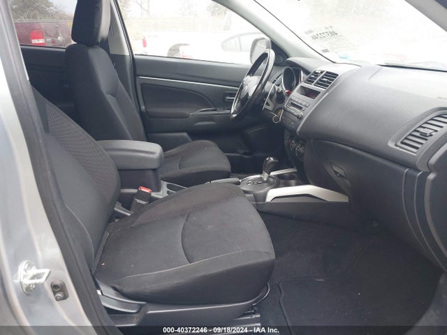 2011 MITSUBISHI OUTLANDER SPORT JA4AP3AU8BZ008598 Photo 4