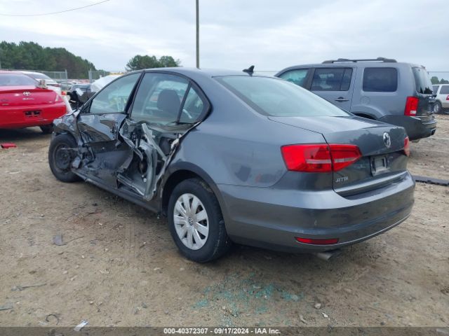 3VW2K7AJXFM315846 Volkswagen Jetta 2.0l S
