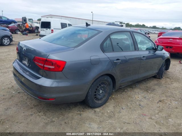 3VW2K7AJXFM315846 Volkswagen Jetta 2.0l S