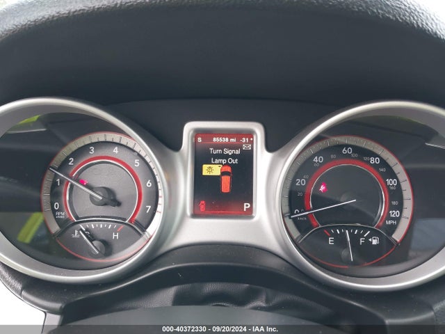 3C4PDDBG0JT152806 Dodge Journey Sxt Awd