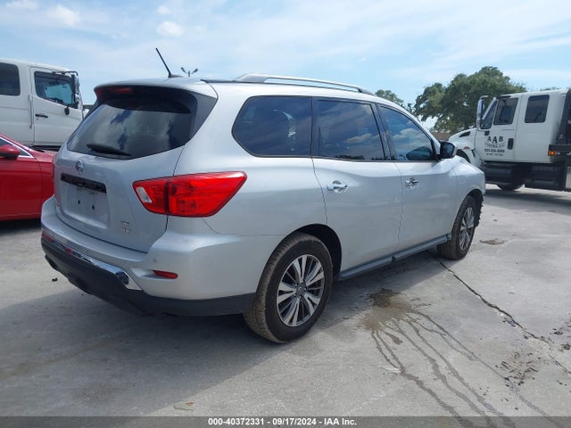Nissan Pathfinder Sv 2017 5N1DR2MM0HC637184 Image 4