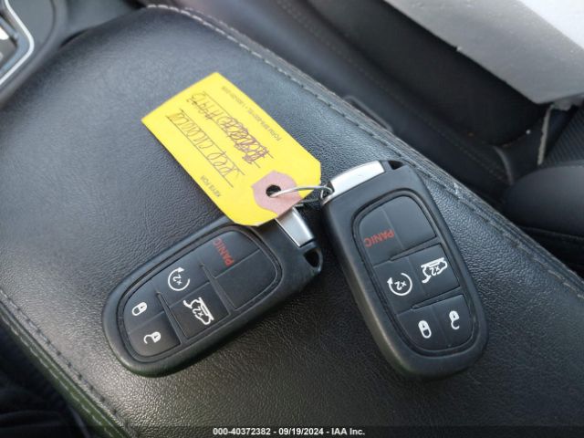 1C4PJMDX8KD445740 Jeep Cherokee Limited 4x4