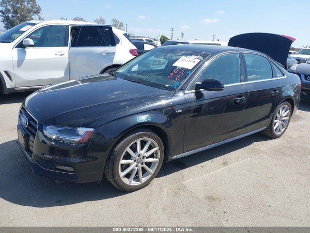Audi A4 2.0t Premium 2014 WAUFFAFL3EN005815 Image 2