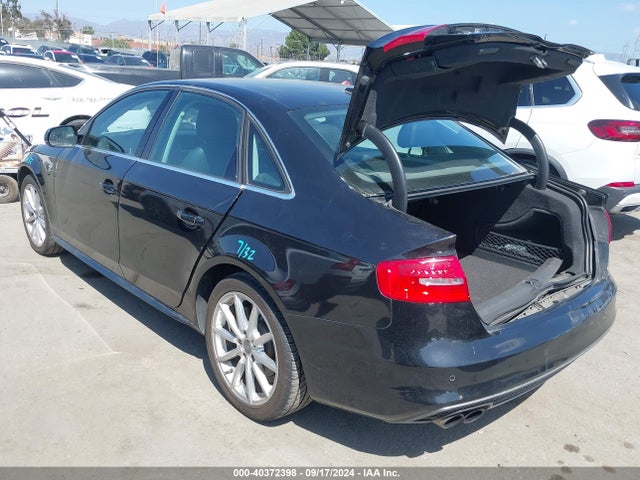 Audi A4 2.0t Premium 2014 WAUFFAFL3EN005815 Image 3