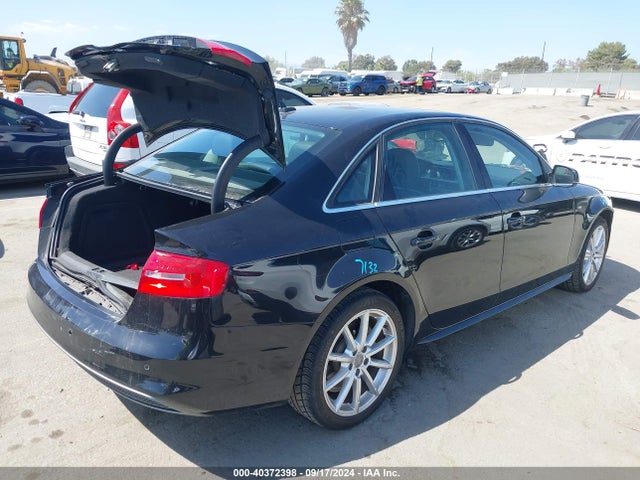 Audi A4 2.0t Premium 2014 WAUFFAFL3EN005815 Image 4