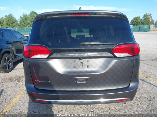 Chrysler Pacifica Touring Plus 2017 2C4RC1BGXHR768388 Image 16