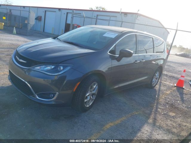 2C4RC1BGXHR768388 Chrysler Pacifica Touring Plus