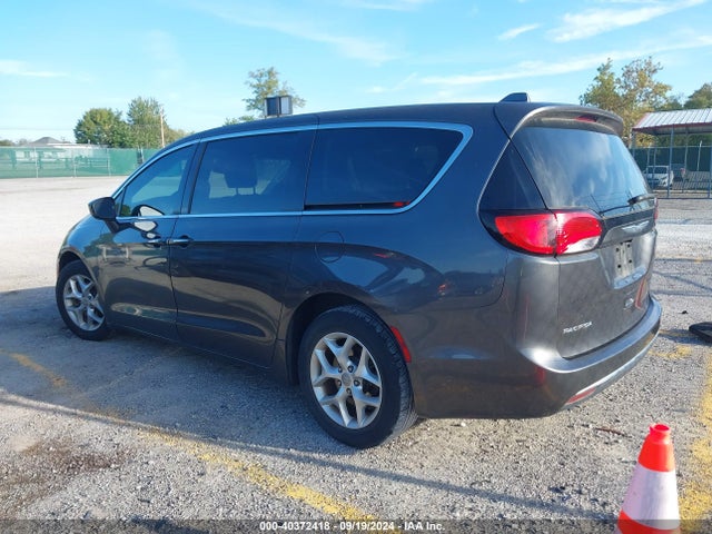 2C4RC1BGXHR768388 Chrysler Pacifica Touring Plus