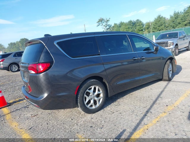 Chrysler Pacifica Touring Plus 2017 2C4RC1BGXHR768388 Image 4