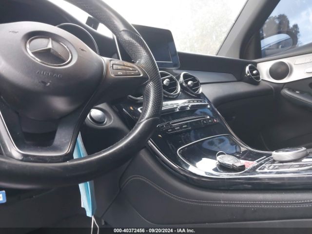 WDC0G4JB2HF140542 Mercedes-Benz GLC 300