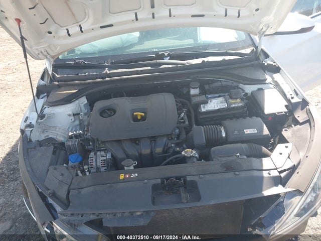 Hyundai ELANTRA SE 2019 5NPD74LF3KH412908 Image 10