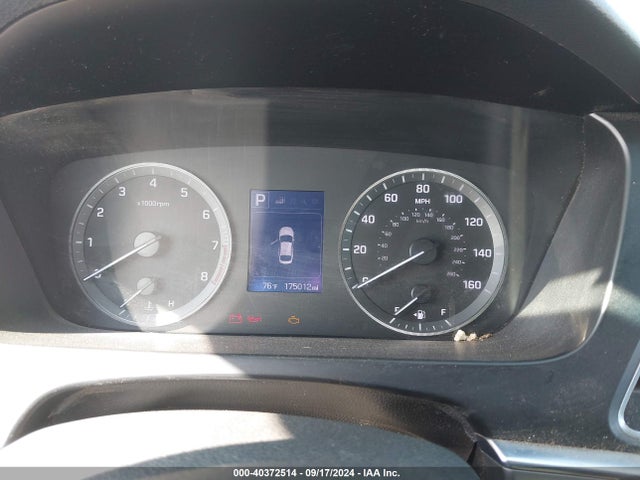 Hyundai SONATA SE 2017 5NPE24AF2HH560367 Image 7