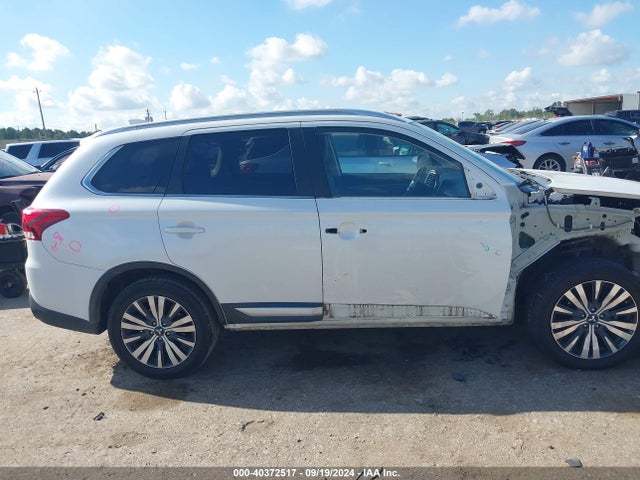 JA4AD3A30KZ036802 Mitsubishi Outlander Sel