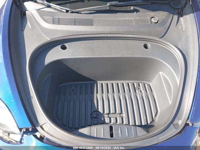 2023 TESLA MODEL 3 5YJ3E1EA2PF569241 Photo 9
