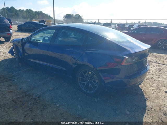 2023 TESLA MODEL 3 5YJ3E1EA2PF569241 Photo 2