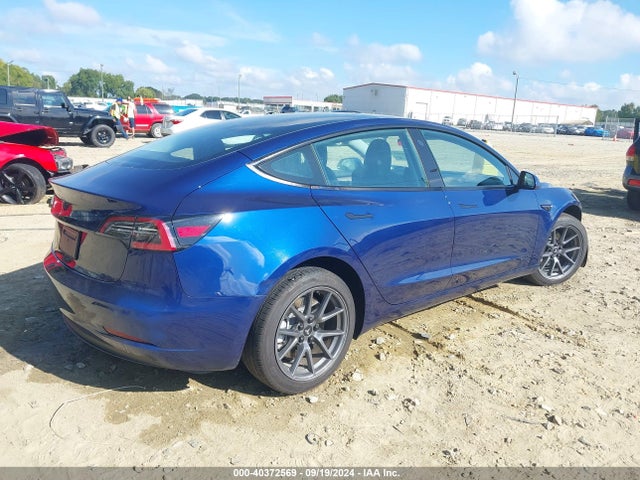 2023 TESLA MODEL 3 5YJ3E1EA2PF569241 Photo 3